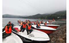 橡皮艇冲锋舟专卖店 郑州科达雅，钓鱼船首选品牌